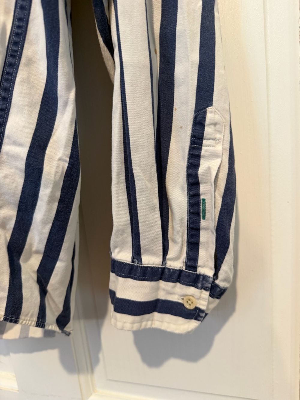 Vintage 90s Tommy Hilfiger Men’s Navy & White Vertical Stripe Button-Down Shirt - Picture 3 of 8